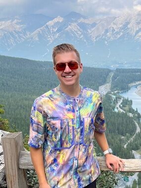 Meet your Posher, Scott